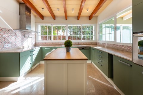 Villa for sale in Bunyola, Mallorca, Spain 5 bedrooms, 290 sq.m. No. 143785 - photo 22