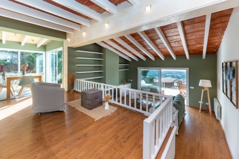 Villa for sale in Bunyola, Mallorca, Spain 5 bedrooms, 290 sq.m. No. 143785 - photo 2