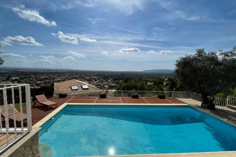 Villa for sale in Bunyola, Mallorca, Spain 5 bedrooms, 290 sq.m. No. 143785 - photo 17