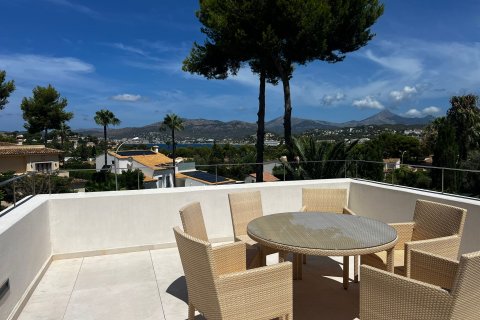 Villa for sale in Santa Ponsa, Mallorca, Spain 4 bedrooms, 290 sq.m. No. 143786 - photo 19