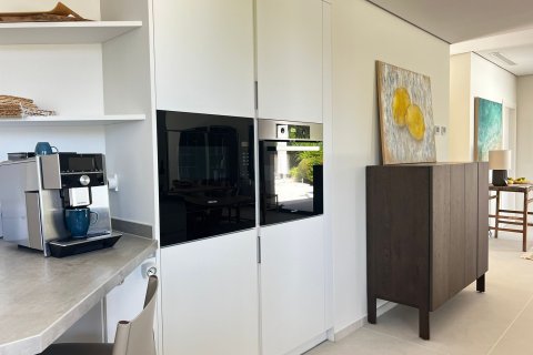 Villa for sale in Santa Ponsa, Mallorca, Spain 4 bedrooms, 290 sq.m. No. 143786 - photo 11