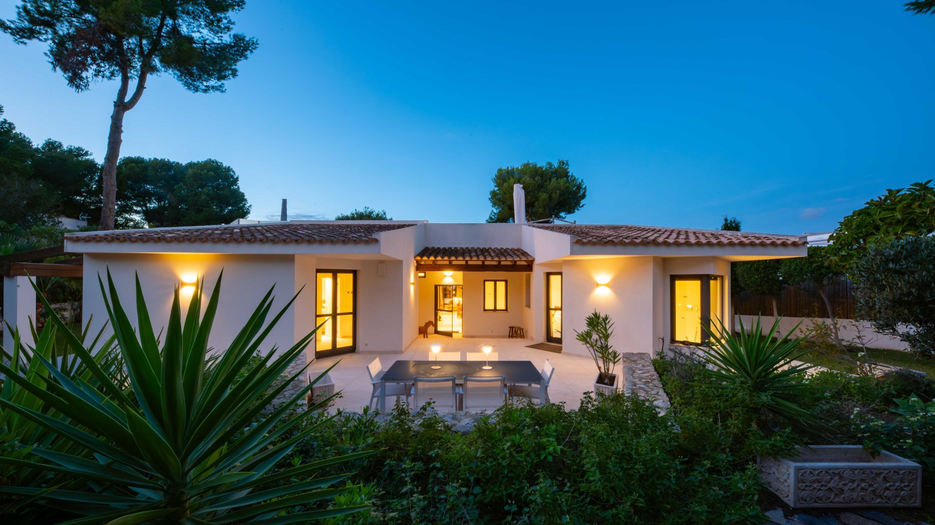 Villa a Santa Ponsa, Mallorca, Spagna 4 camere da letto, 290 mq. N° 143786