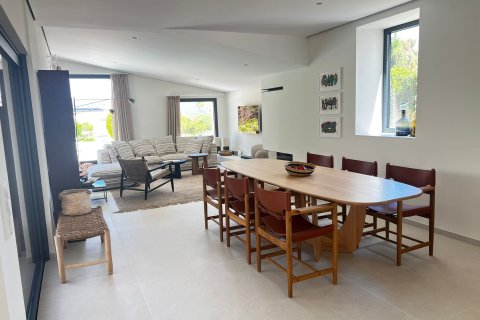 Villa for sale in Santa Ponsa, Mallorca, Spain 4 bedrooms, 290 sq.m. No. 143786 - photo 9