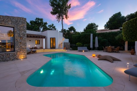 Villa en venta en Santa Ponsa, Mallorca, España 4 dormitorios, 290 m2 No. 143786 - foto 3