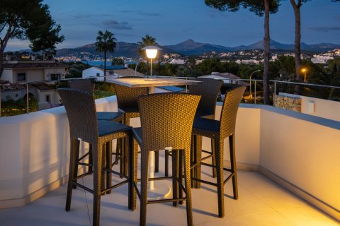 Villa en venta en Santa Ponsa, Mallorca, España 4 dormitorios, 290 m2 No. 143786 - foto 7