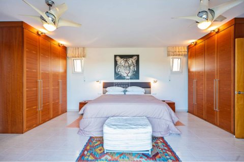 Villa en venta en Sant Lluis, Menorca, España 3 dormitorios, 298 m2 No. 149892 - foto 11