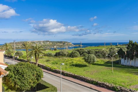 Huoneisto myytävänä Es Castell, Menorca, Espanja, 4 makuuhuonetta, 107 m2 No. 149894 - kuva 13