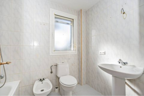 Huoneisto myytävänä Es Castell, Menorca, Espanja, 4 makuuhuonetta, 107 m2 No. 149894 - kuva 9