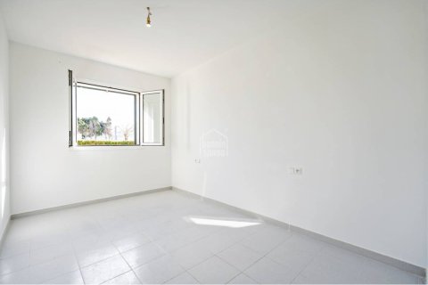 Huoneisto myytävänä Es Castell, Menorca, Espanja, 4 makuuhuonetta, 107 m2 No. 149894 - kuva 11