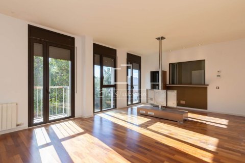 Dzīvoklis pārdošanā Sant Just Desvern, Barcelona, Spānijā 3 istabas, 137 m2 Nr. 150524 - attēls 5