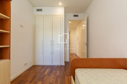 Dzīvoklis pārdošanā Sant Just Desvern, Barcelona, Spānijā 3 istabas, 137 m2 Nr. 150524 - attēls 29