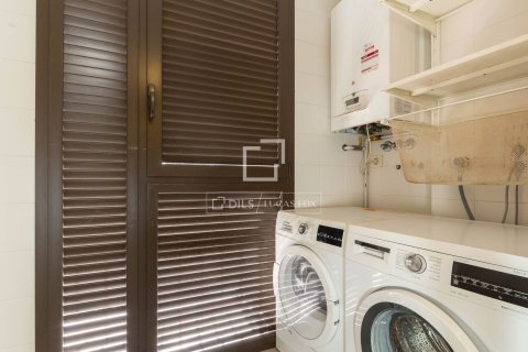 Dzīvoklis pārdošanā Sant Just Desvern, Barcelona, Spānijā 3 istabas, 137 m2 Nr. 150524 - attēls 17