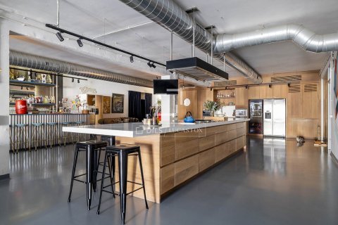 Dzīvoklis pārdošanā Barcelona, Spānijā 4 istabas, 398 m2 Nr. 150528 - attēls 3