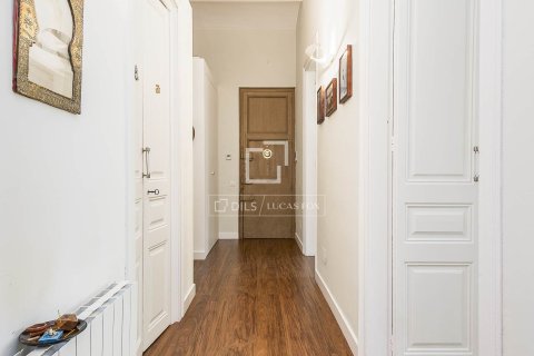 Apartament w Barcelona, Hiszpania 4 sypialnie, 137 mkw. nr 150527 – zdjęcie 29