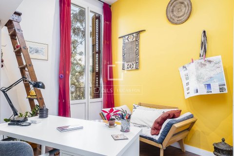 Apartament w Barcelona, Hiszpania 4 sypialnie, 137 mkw. nr 150527 – zdjęcie 23