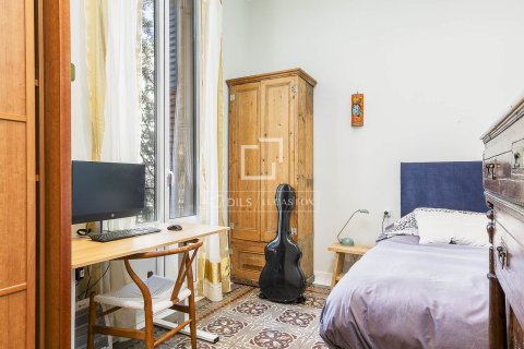 Apartament w Barcelona, Hiszpania 4 sypialnie, 137 mkw. nr 150527 – zdjęcie 18