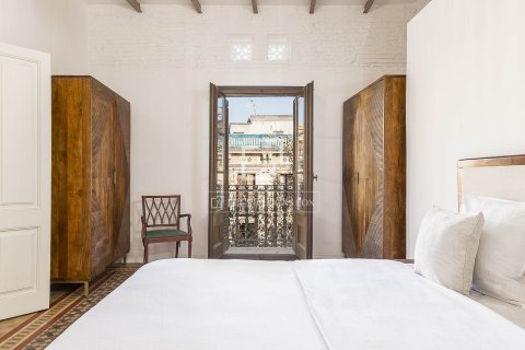 Apartment à vendre à Barcelona, Espagne, 4 chambres, 205 m2 No. 150530 - photo 14