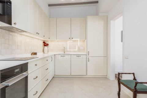 Apartment à vendre à Barcelona, Espagne, 4 chambres, 205 m2 No. 150530 - photo 9