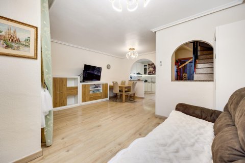 Villetta a schiera in vendita a Torrevieja, Alicante, Spagna 3 camere da letto, 91 mq. N° 155598 - foto 5