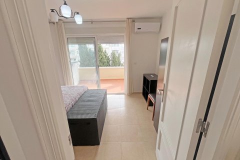 Villetta a schiera in vendita a Urbanizacion Las Filipinas, Alicante, Spagna 3 camere da letto, 81 mq. N° 155597 - foto 3