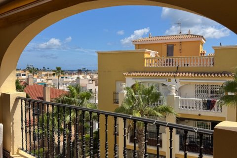Appartamento a Torrevieja, Alicante, Spagna 3 camere da letto, 94 mq. N° 155601