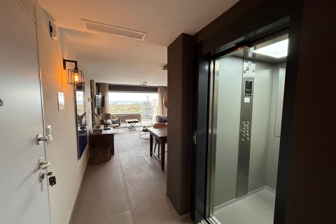 Lägenhet till salu i Guardamar del Segura, Alicante, Spanien 3 sovrum, 109 kvm. Nr. 155603 - foto 4