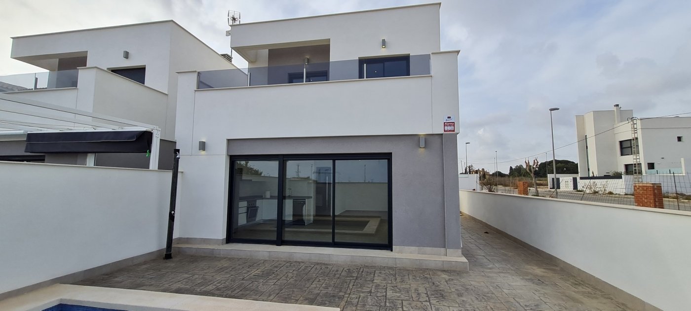 Villa Alicante, Spānijā 3 istabas, 97 m2 Nr. 111462