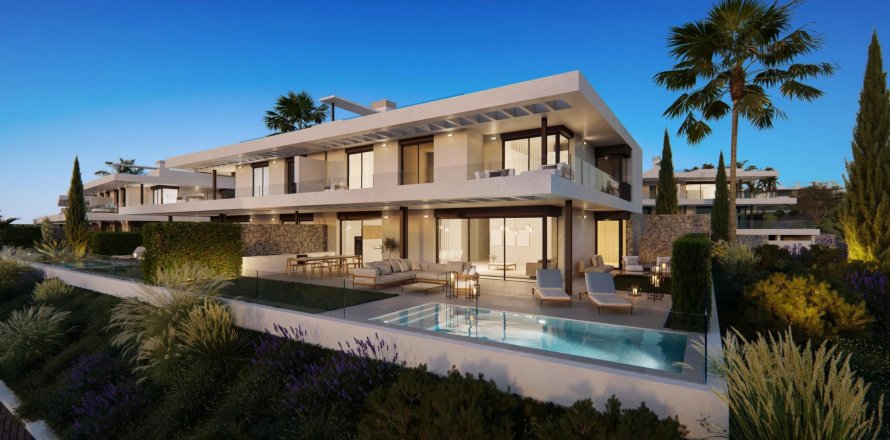 Villa a Marbella, Malaga, Spagna 5 camere da letto, 336 mq. N° 169039