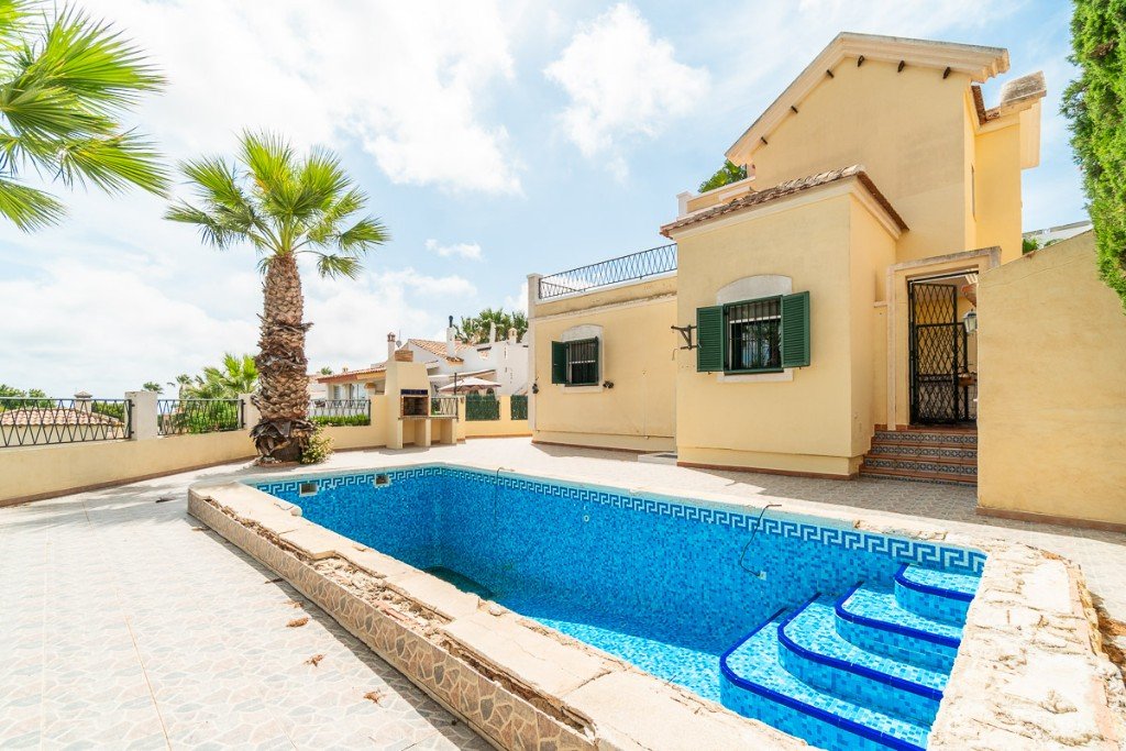 Villa Alicante, Spānijā 3 istabas, 125 m2 Nr. 145388