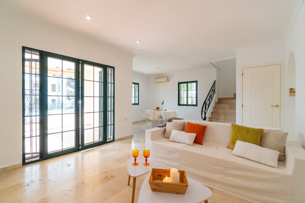 Villa Alicante, Spānijā 3 istabas, 125 m2 Nr. 145388