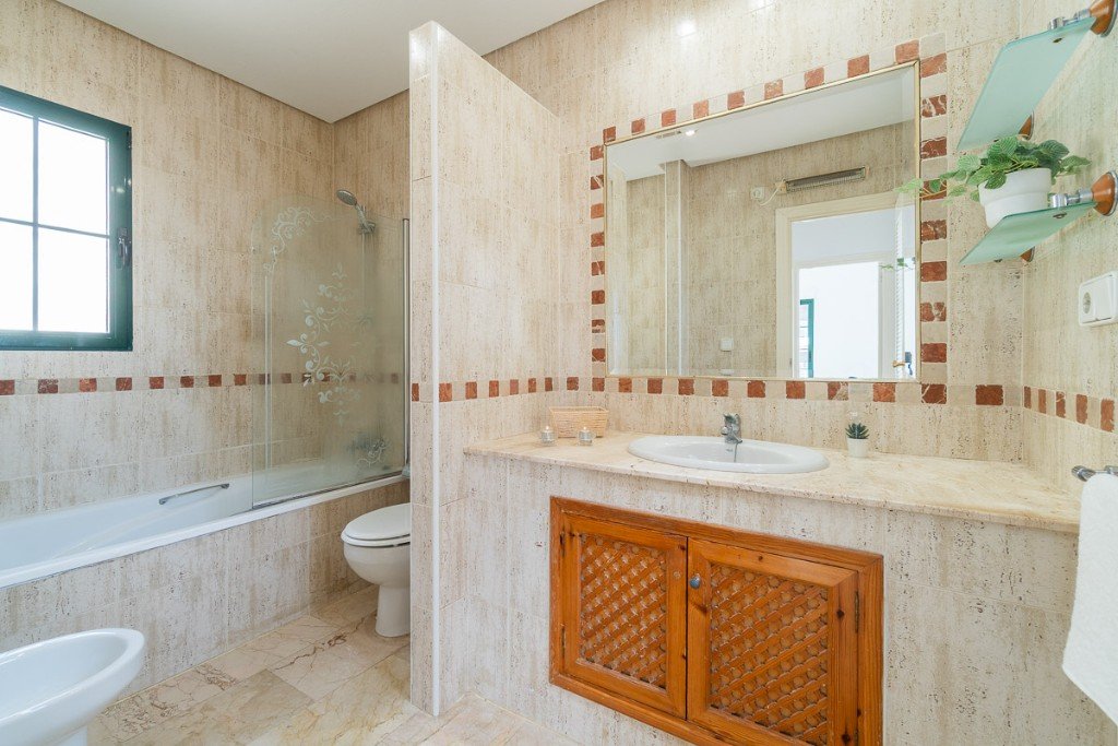 Villa Alicante, Spānijā 3 istabas, 125 m2 Nr. 145388