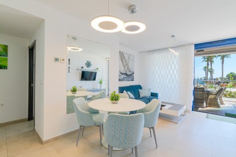 Wohnung zum Verkauf in Punta Prima, Alicante, Spanien 2 Schlafzimmer, 69 m2 Nr. 145390 - Foto 2