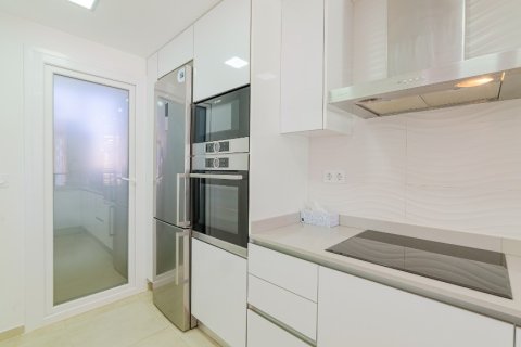Wohnung zum Verkauf in Punta Prima, Alicante, Spanien 2 Schlafzimmer, 69 m2 Nr. 145390 - Foto 9