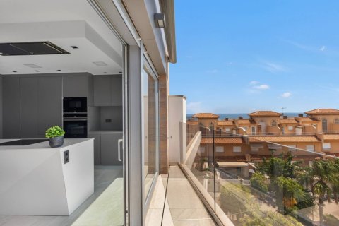 Apartament w Cabo Roig, Alicante, Hiszpania 3 sypialnie, 111 mkw. nr 145386 – zdjęcie 17