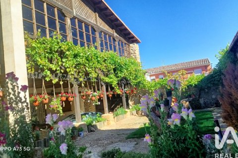 Propiedad comercial en venta en León, España 727 m2 No. 152617 - foto 15