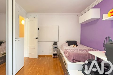 Продажа дома в Вилафранка-дель-Пенедес, Барселона, Испания 5 спален, 256м2 №152616 - фото 7