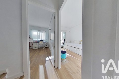 Radhus till salu i El Campello, Alicante, Spanien 3 sovrum, 125 kvm. Nr. 152620 - foto 19