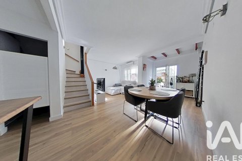 Radhus till salu i El Campello, Alicante, Spanien 3 sovrum, 125 kvm. Nr. 152620 - foto 14