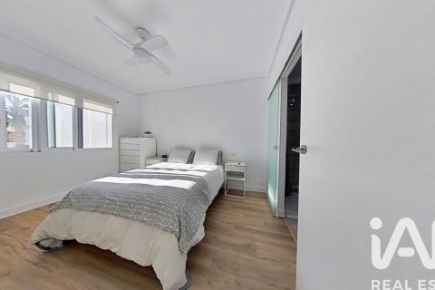 Radhus till salu i El Campello, Alicante, Spanien 3 sovrum, 125 kvm. Nr. 152620 - foto 22