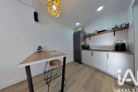 Radhus till salu i El Campello, Alicante, Spanien 3 sovrum, 125 kvm. Nr. 152620 - foto 3