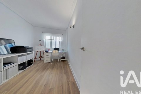 Radhus till salu i El Campello, Alicante, Spanien 3 sovrum, 125 kvm. Nr. 152620 - foto 29