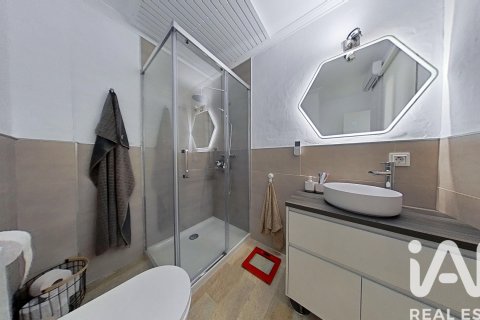 Radhus till salu i El Campello, Alicante, Spanien 3 sovrum, 125 kvm. Nr. 152620 - foto 20