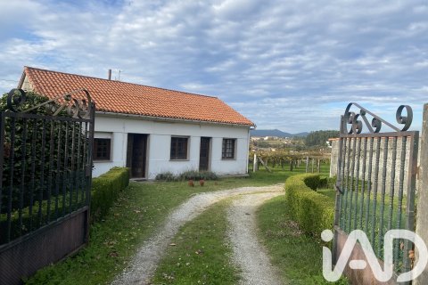 Dom w Ribadumia, Pontevedra, Hiszpania 3 sypialnie, 325 mkw. nr 152615