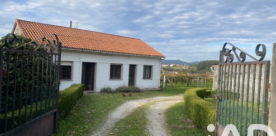 Сasa en Ribadumia, Pontevedra, España 3 dormitorios, 325 m2 No. 152615