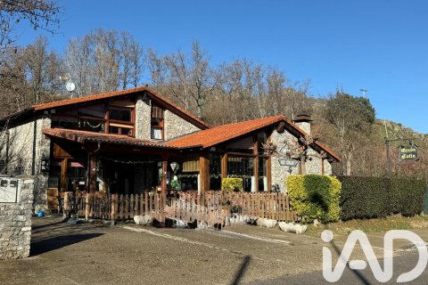 Dom w Valdepielago, Leon, Hiszpania 3 sypialnie, 320 mkw. nr 152618