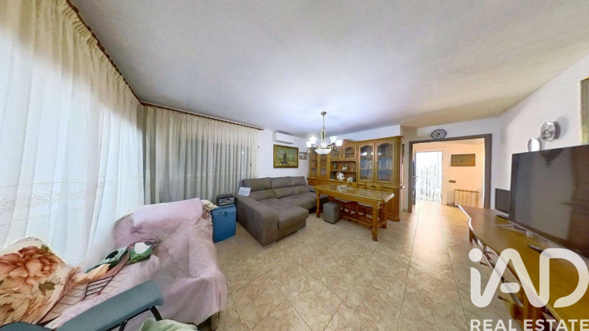 House in Creixell, Tarragona, Spain 4 bedrooms, 231 sq.m. No. 173148