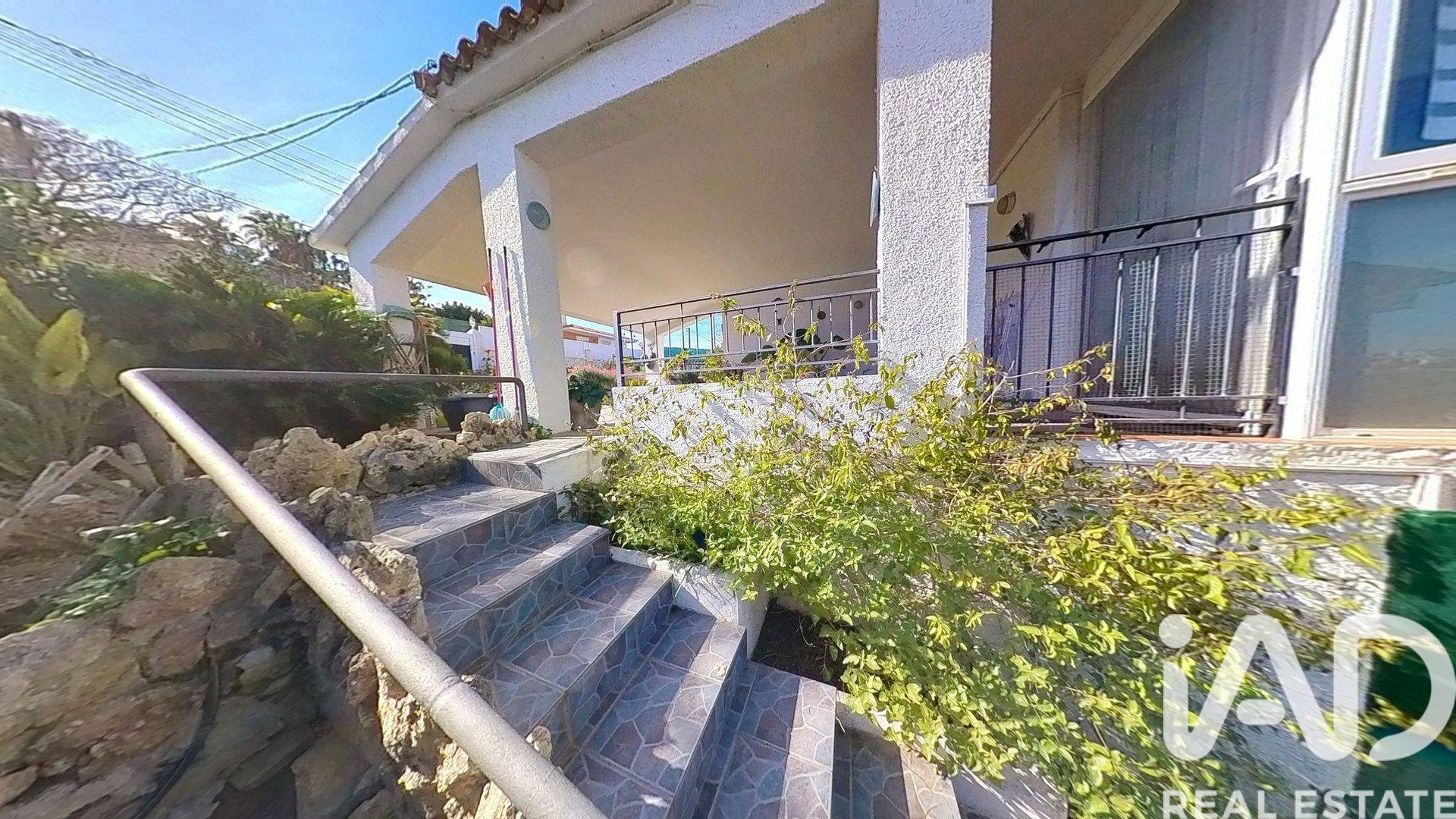 House in Creixell, Tarragona, Spain 4 bedrooms, 231 sq.m. No. 173148