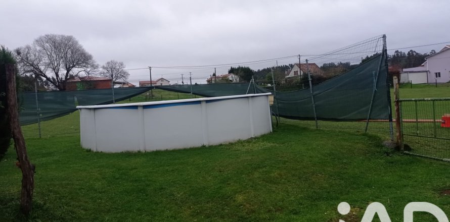 Apartment in Naron, A Coruna, Spain 7 bedrooms, 744 sq.m. No. 173142