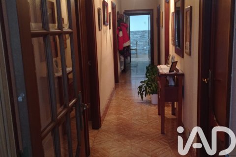 Apartment for sale in Naron, A Coruna, Spain 7 bedrooms, 744 sq.m. No. 173142 - photo 10