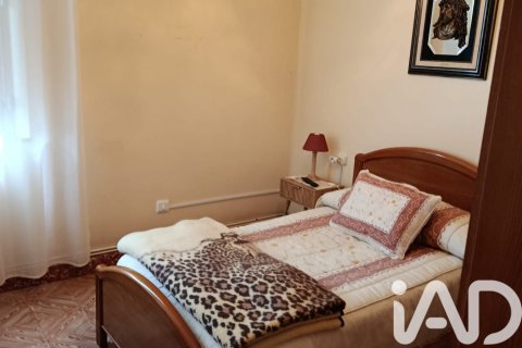 Apartment for sale in Naron, A Coruna, Spain 7 bedrooms, 744 sq.m. No. 173142 - photo 19